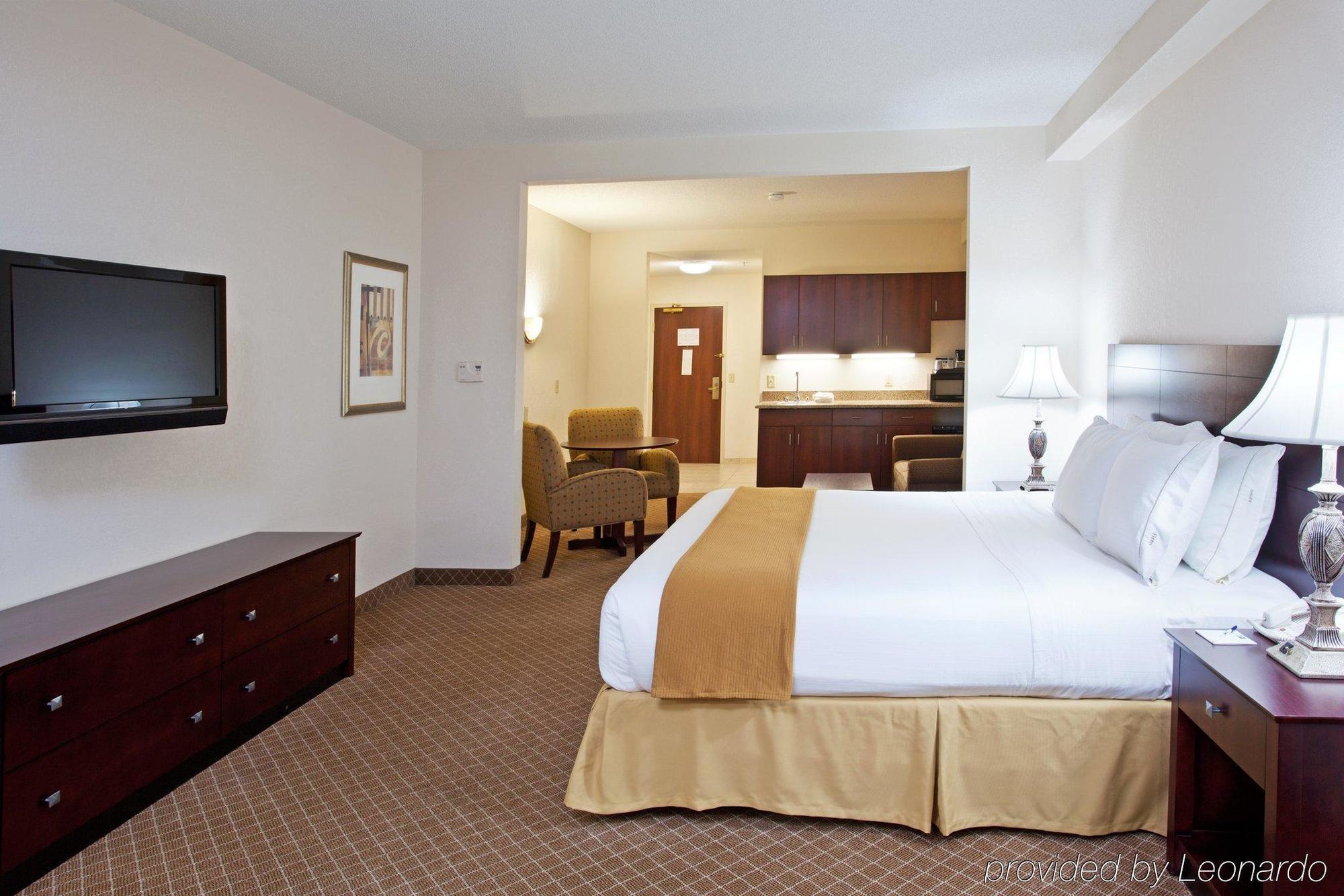Holiday Inn Express Hotel & Suites Rochester Webster By Ihg חדר תמונה